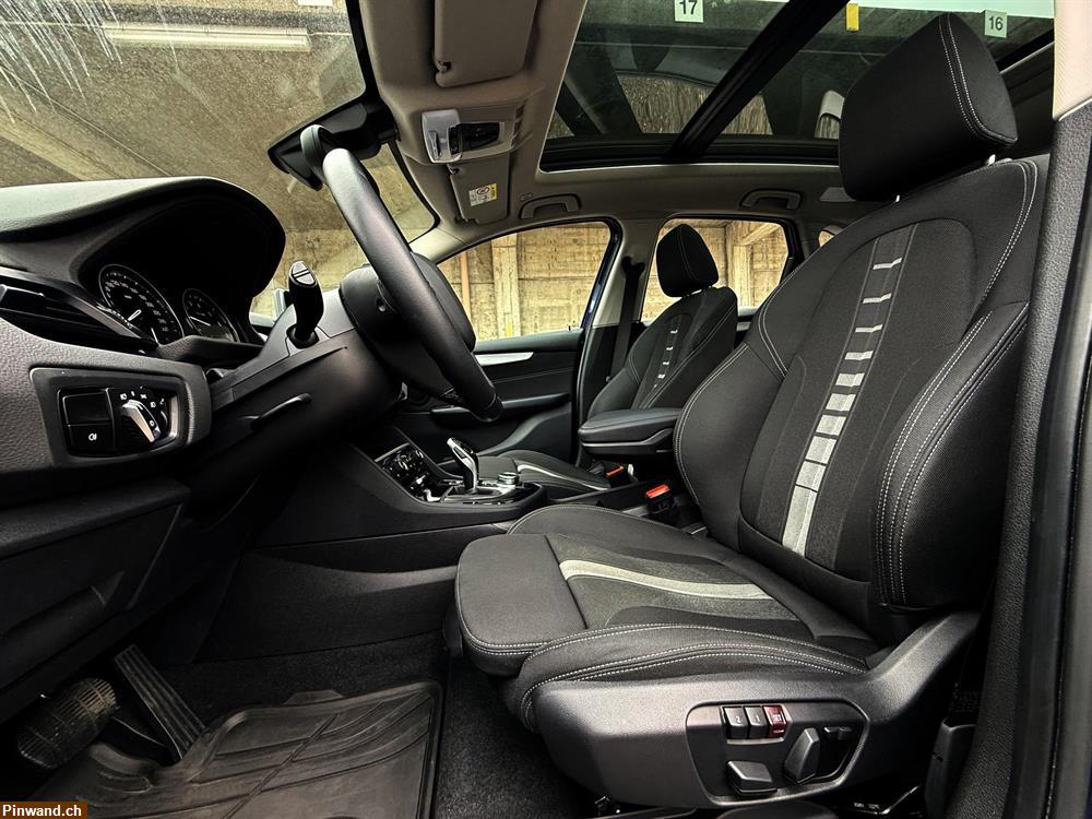 Bild 6: BMW 220i Active Tourer DKG-Automat Sport Line