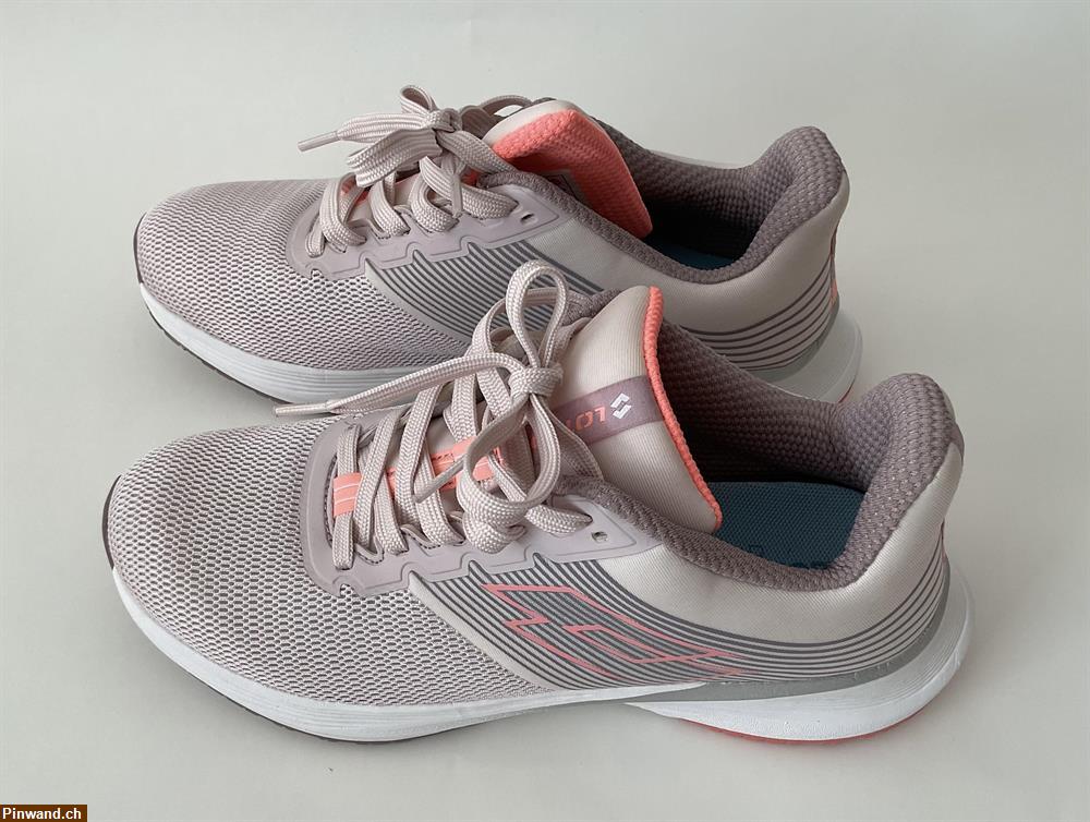 Bild 1: Sport Schuhe EU  Gr. 37