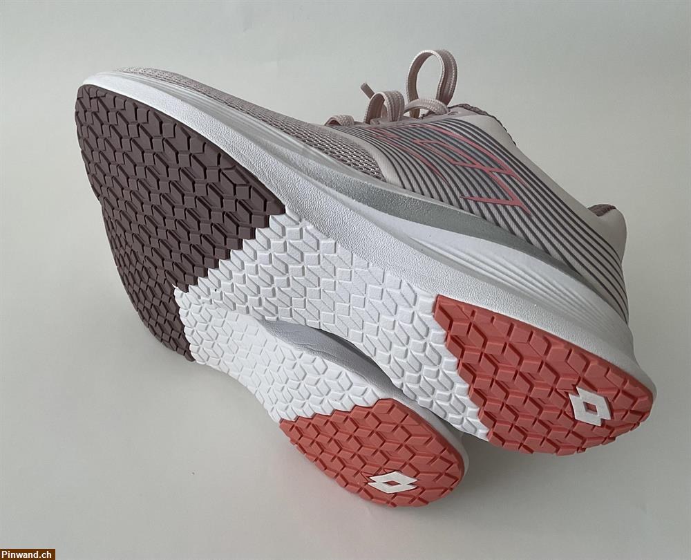 Bild 2: Sport Schuhe EU  Gr. 37