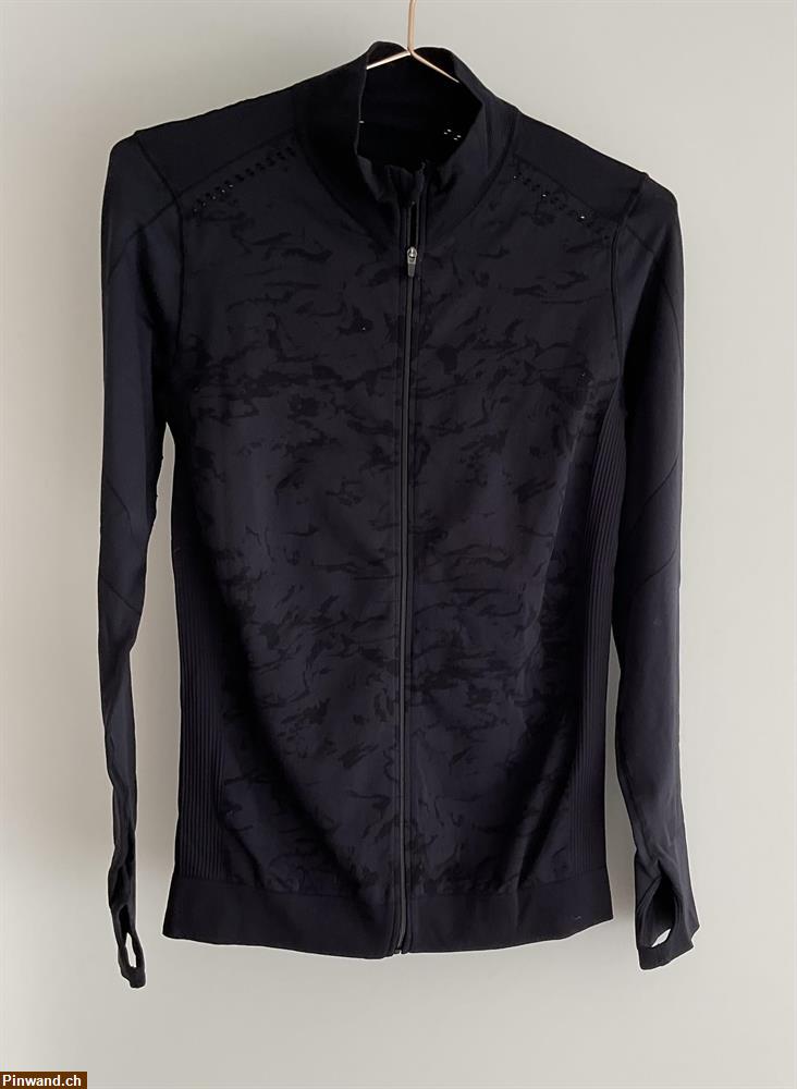 Bild 1: Sport Jacke Crivit EUR Gr. M 40/42 zu verkaufen