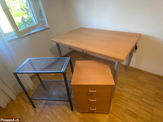 Bild 1: Gratis Schreibtisch inkl. Korpus u. Ablagetisch