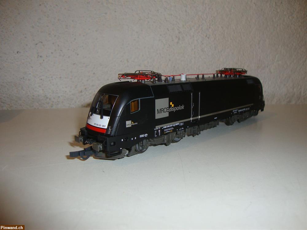 Bild 1: Roco Elektrolokomotive MRCE zu verkaufen