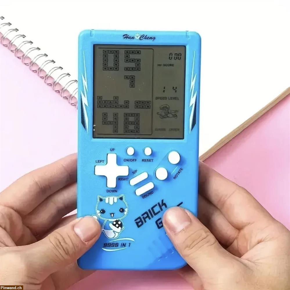 Bild 1: Klassische Spiel-Handheld, Blue zu verkaufen