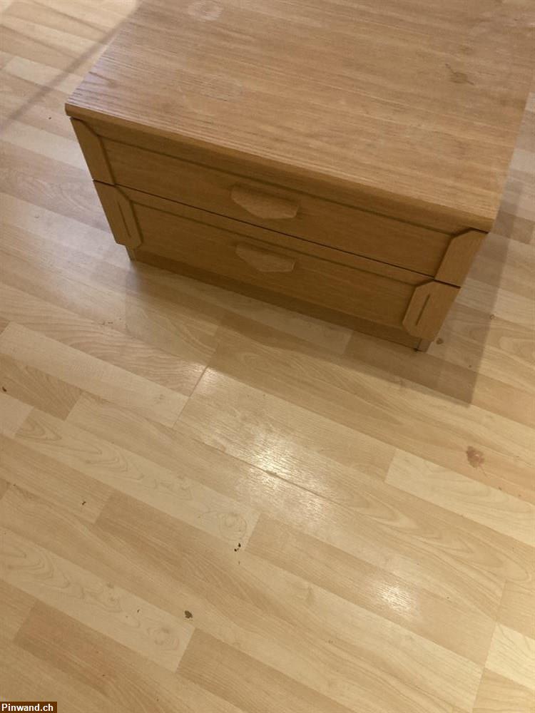 Bild 1: Nacht Tisch Holz
