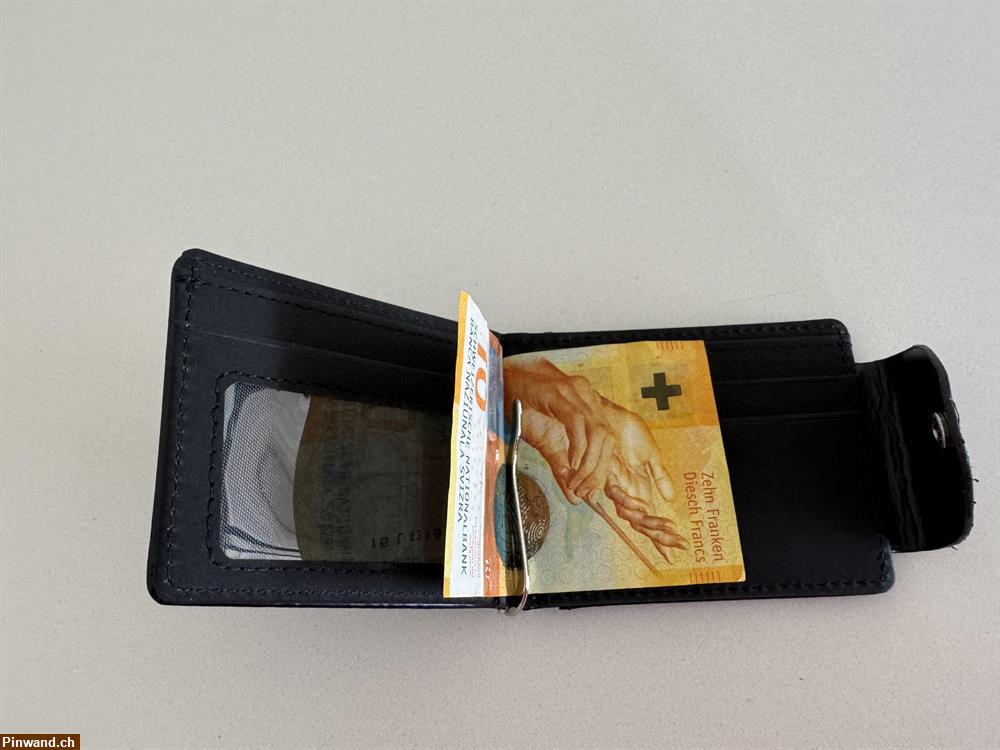 Bild 3: Schwarze Geldbörse zu verkaufen