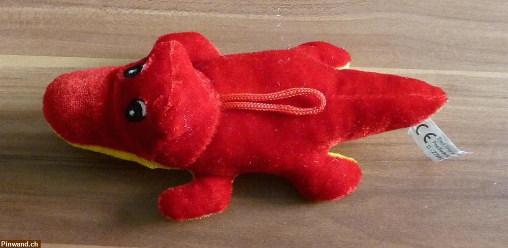 Bild 1: kleines Plüsch Krokodil