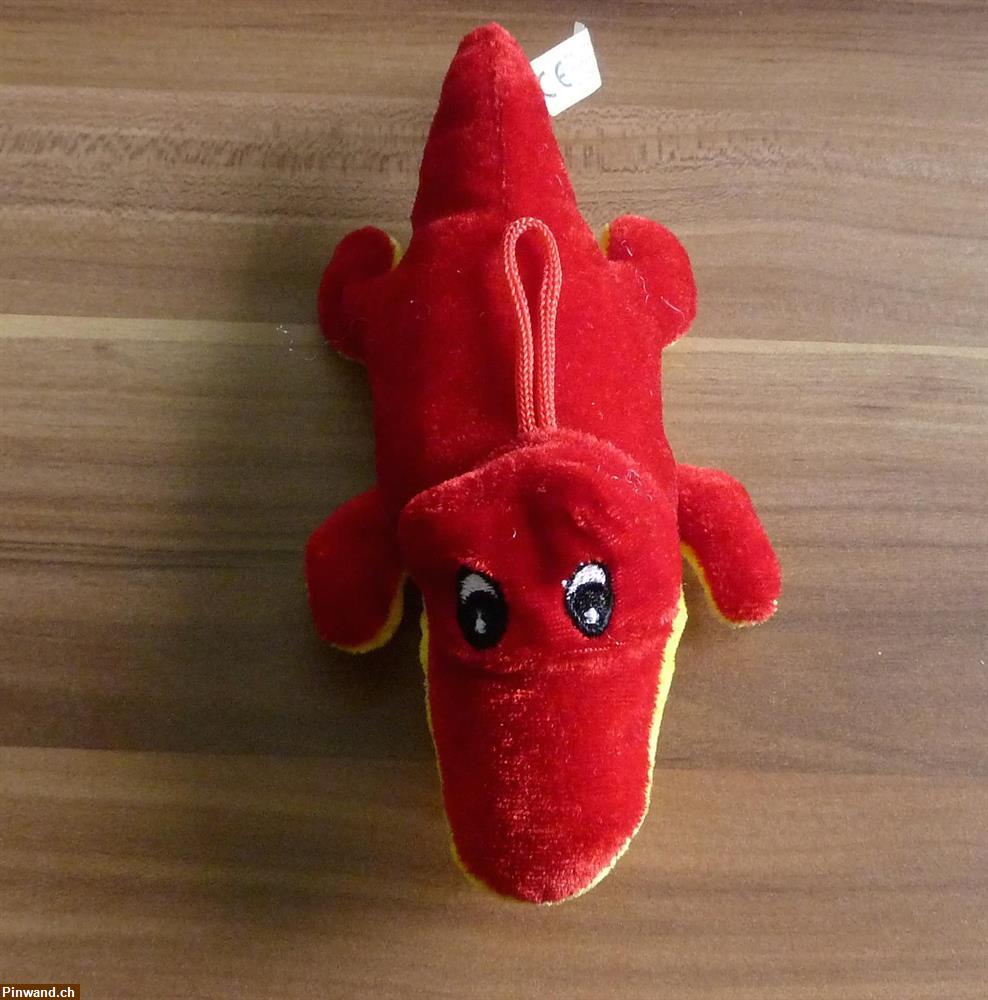 Bild 2: kleines Plüsch Krokodil
