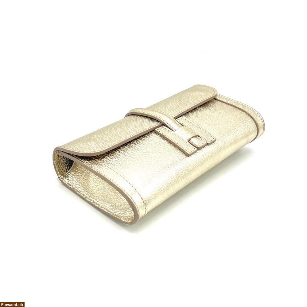 Bild 1: Clutch Schultertasche aus Leder zu verkaufen