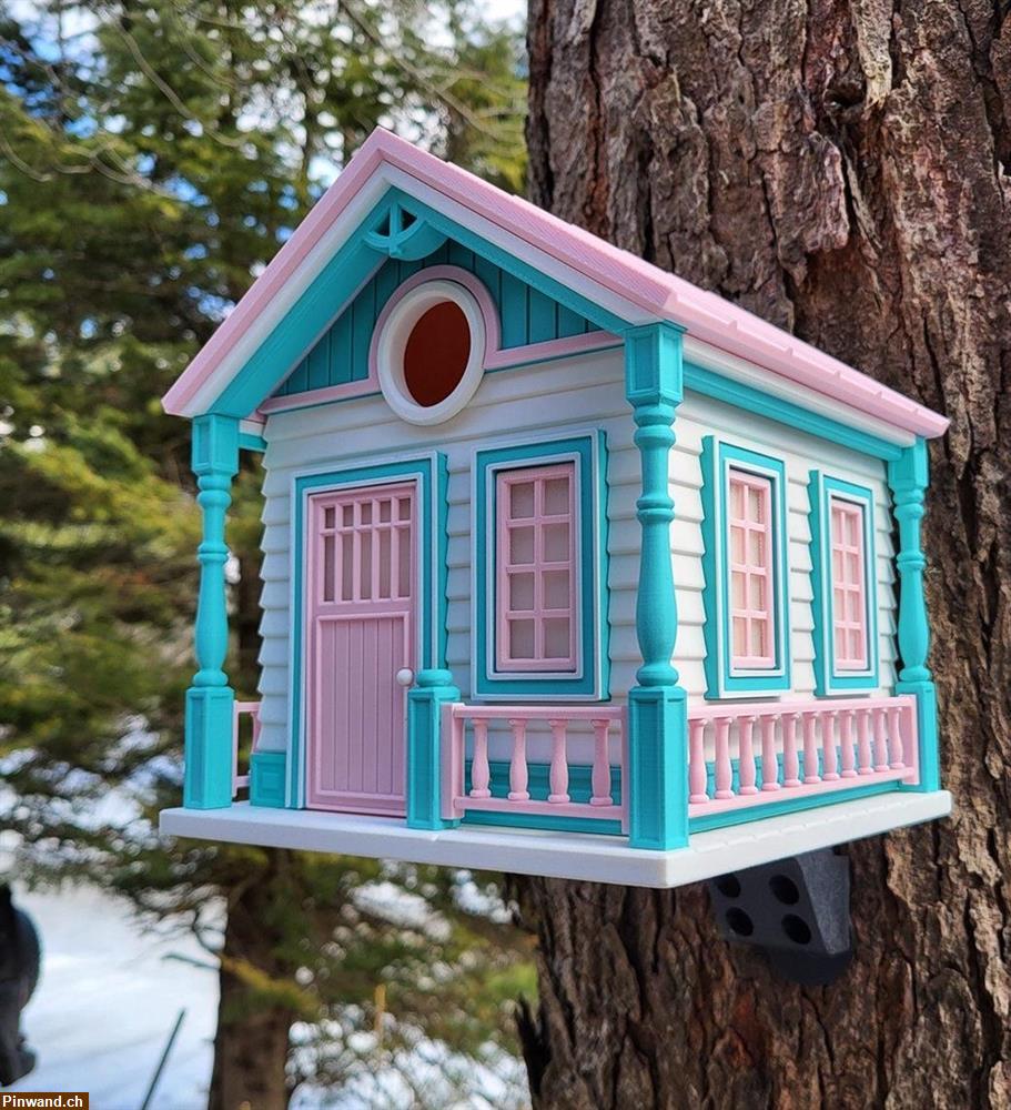 Bild 1: Vogelhaus Landhaus | 3D-gedruckt aus der Schweiz