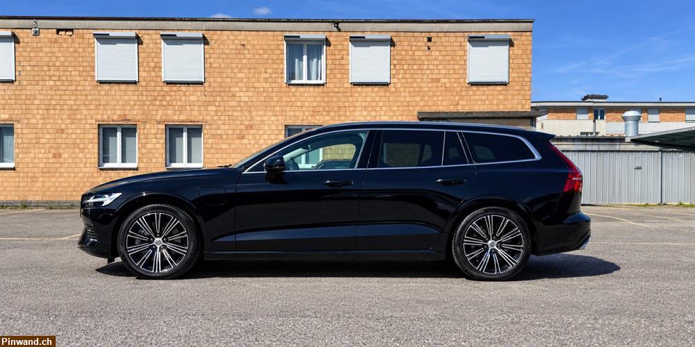 Bild 3: VOLVO V60 T6 eAWD Twin Engine Inscription Expression Geartronic , Plug-In-Hybrid, Automat, 4x4