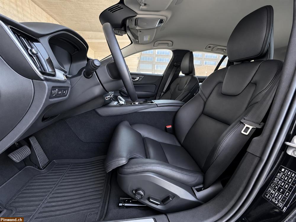 Bild 6: VOLVO V60 T6 eAWD Twin Engine Inscription Expression Geartronic , Plug-In-Hybrid, Automat, 4x4