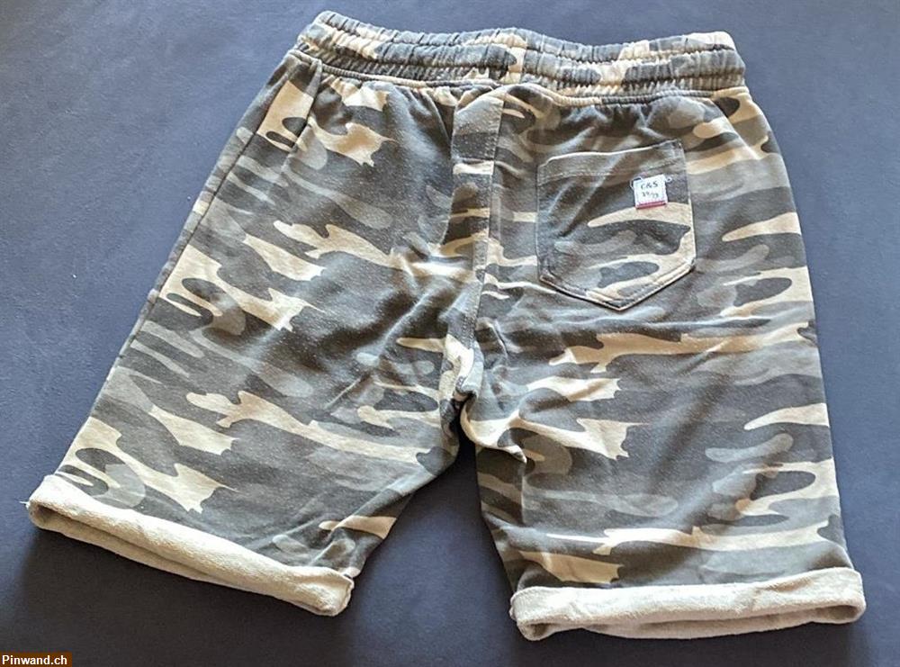 Bild 2: Gr. L Camouflage-Shorts von Cotton & Silk zu verkaufen