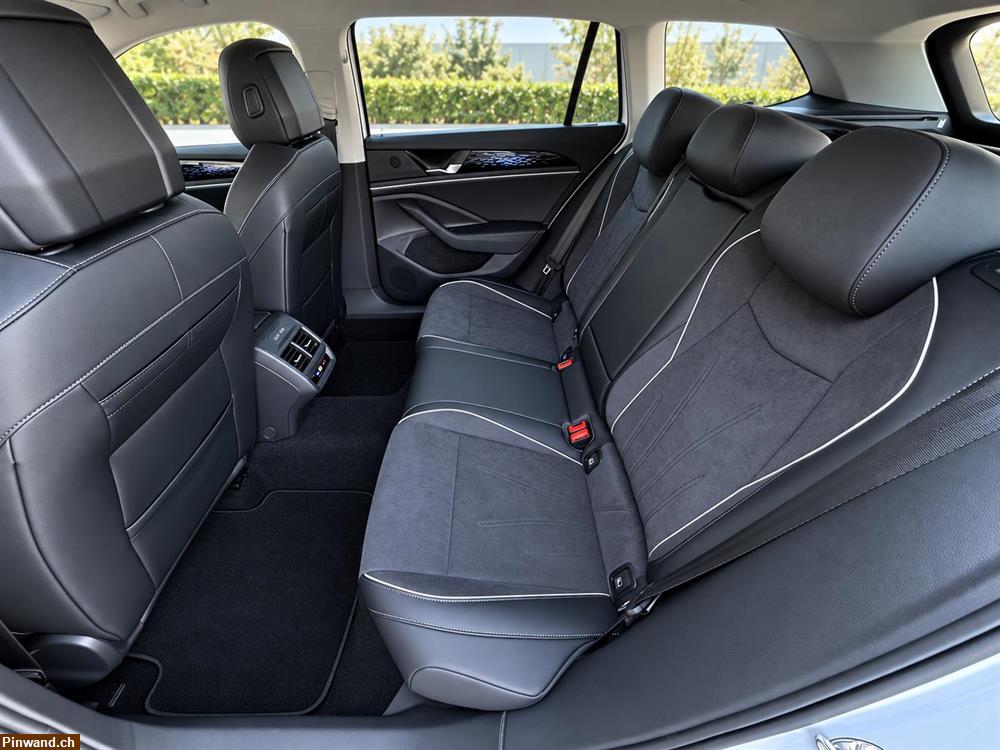 Bild 10: VW Passat 2.0 TDI evo Elégance DSG-Automat