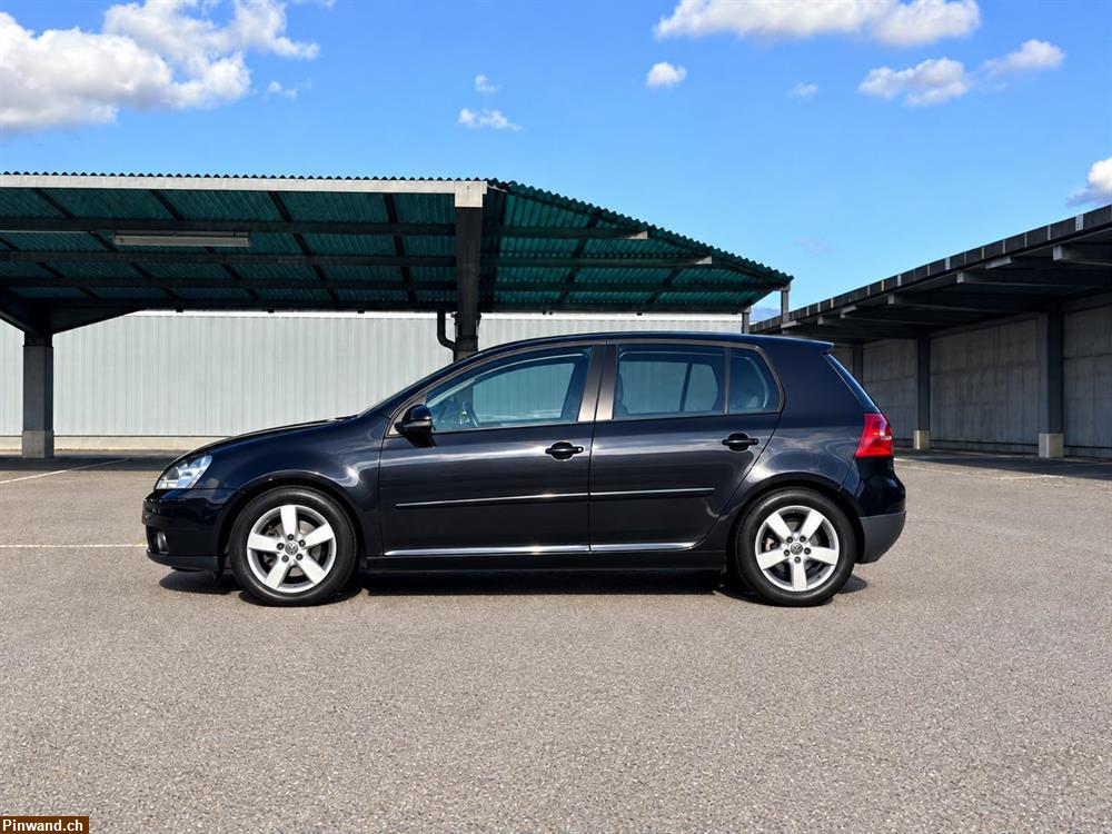 Bild 3: VW Golf 2.0 FSI Sportline Automat, aus 1. Hand, 150 PS, frisch ab MFK