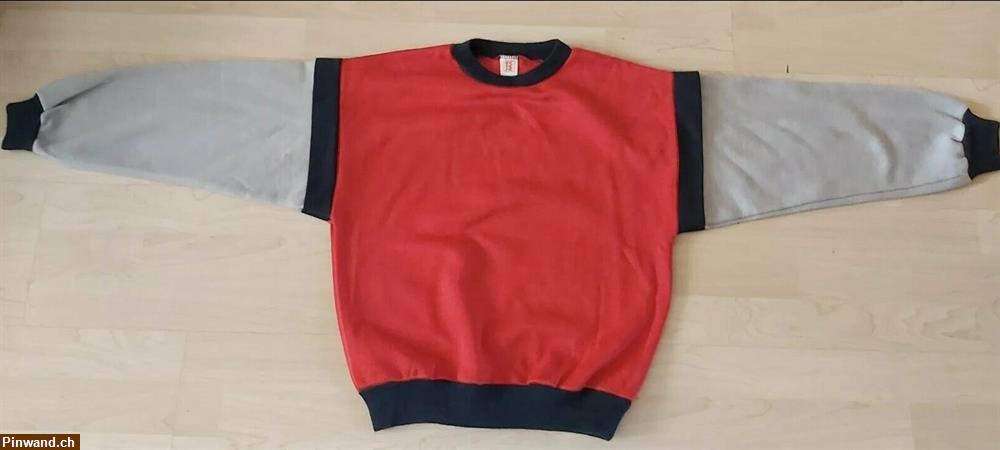 Bild 1: Pullover Gr. 164 Von KKK zu verkaufen