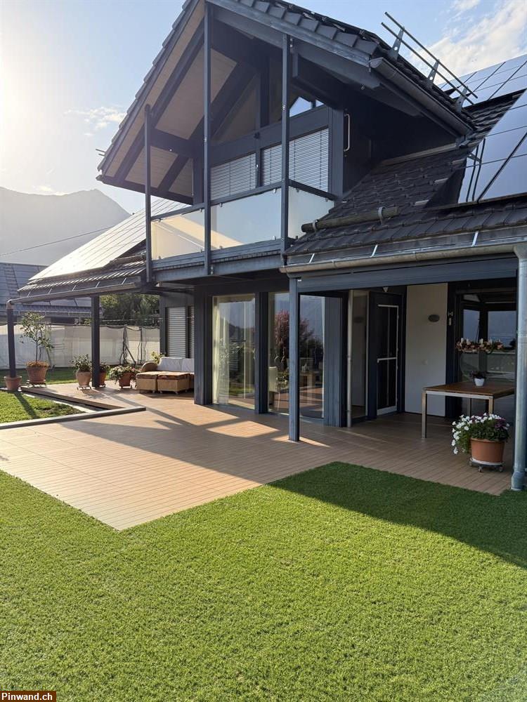 Bild 1: Haus in Castaneda GR | ZWISCHEN TRAUM UND MAGIE