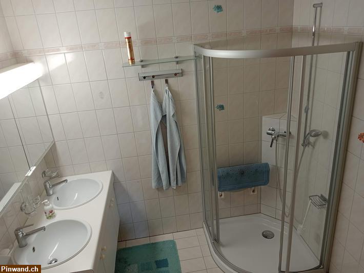 Bild 4: Bieten exklusive 3.5 Zimmer Parterrewohnung inkl. Tiefgaragenplatz
