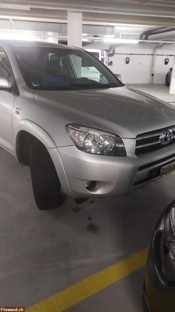 Bild 3: TOYOTA RAV4 2.2 für Export 460'000 km, MFK 10/2025