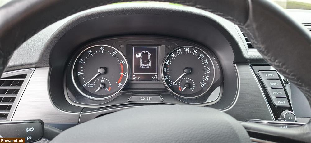 Bild 5: Skoda Fabia 1.0 DSG, Modell 5.2018 aus erster Hand