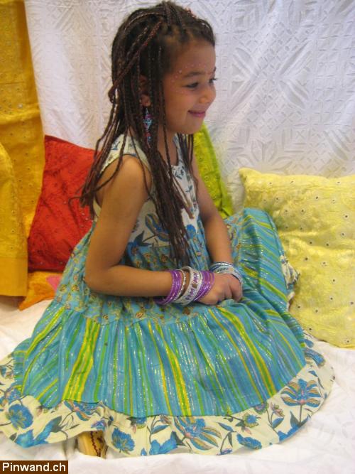 Bild 2: Indische Kinderkleider - Kids Fashion Bollywood Artikel, farbige Kinderkleidli